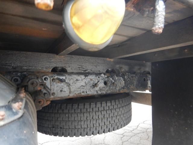 MITSUBISHI FUSOU FIGHTER 2003