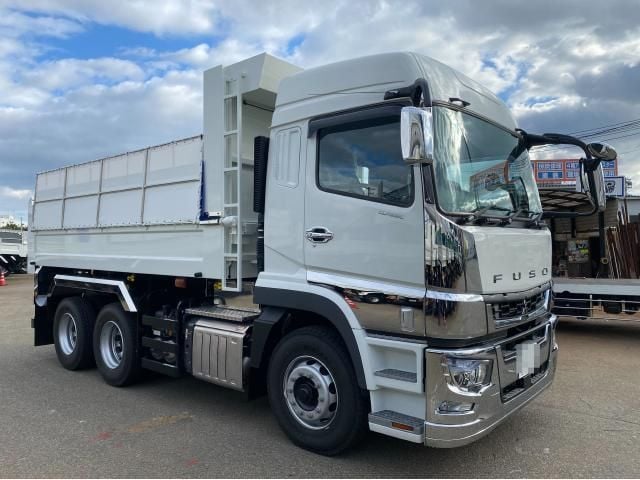 MITSUBISHI FUSOU SUPER GREAT 2024