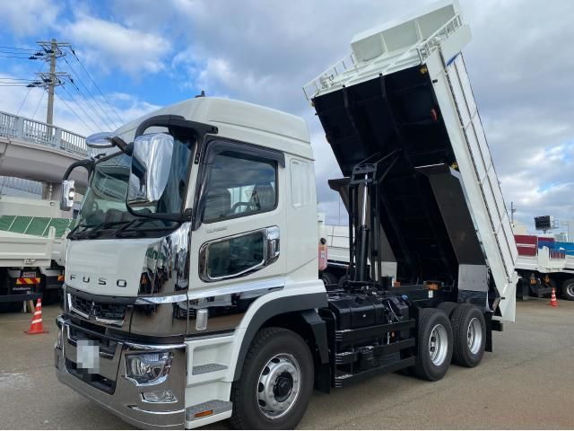 MITSUBISHI FUSOU SUPER GREAT 2024