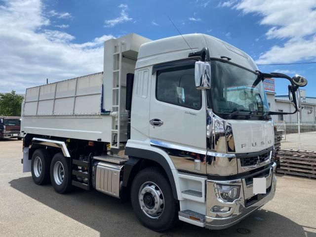 MITSUBISHI FUSOU SUPER GREAT 2024