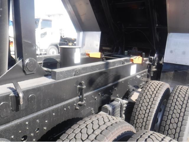 MITSUBISHI FUSOU SUPER GREAT 2024