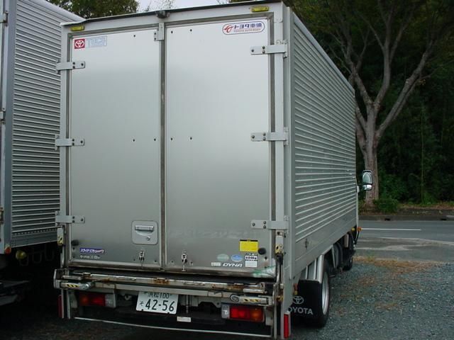 TOYOTA DYNA 2015
