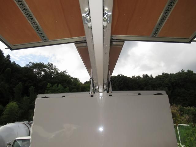 MITSUBISHI FUSOU FIGHTER 2024