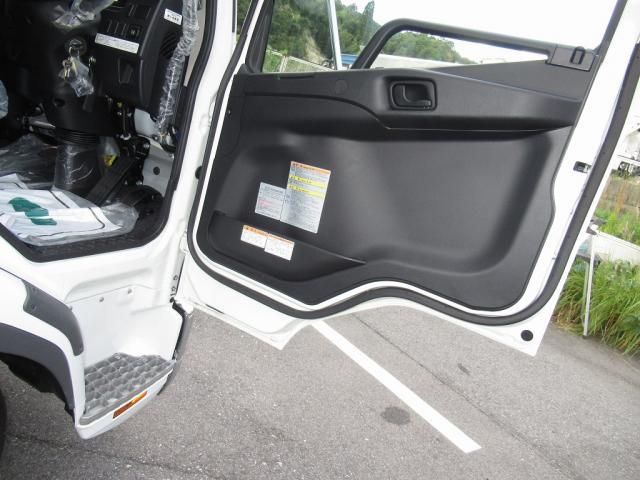 MITSUBISHI FUSOU FIGHTER 2024