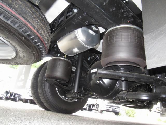 MITSUBISHI FUSOU FIGHTER 2024