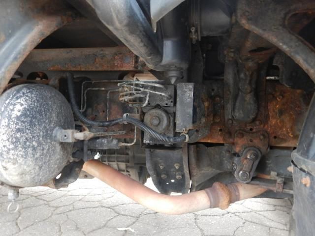 MITSUBISHI FUSOU FIGHTER 2002