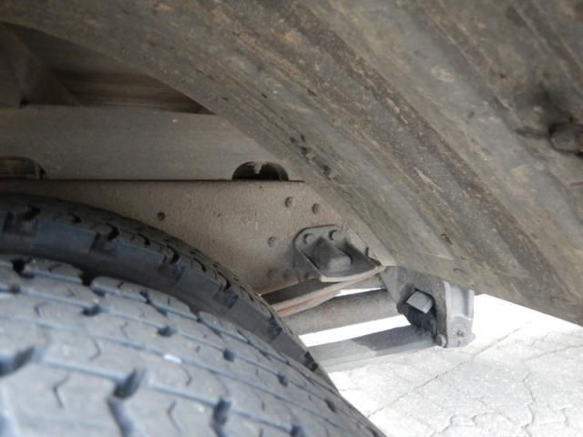 MITSUBISHI FUSOU FIGHTER 2002