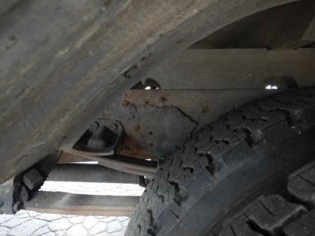 MITSUBISHI FUSOU FIGHTER 2002