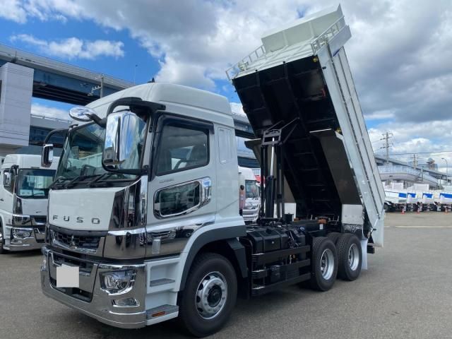 MITSUBISHI FUSOU SUPER GREAT 2023