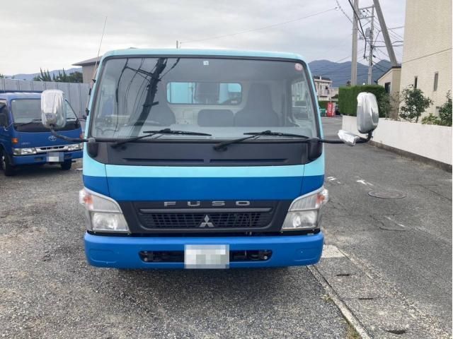 MITSUBISHI CANTER 2011