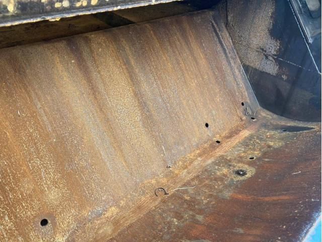 MITSUBISHI CANTER 2011