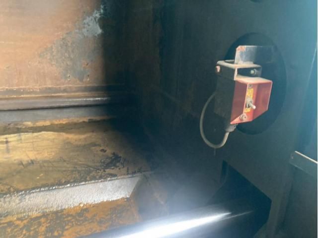 MITSUBISHI CANTER 2011