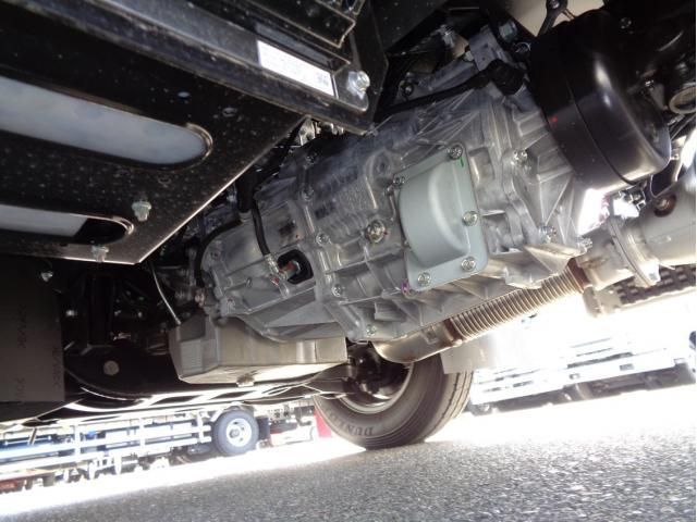 MITSUBISHI CANTER 2024