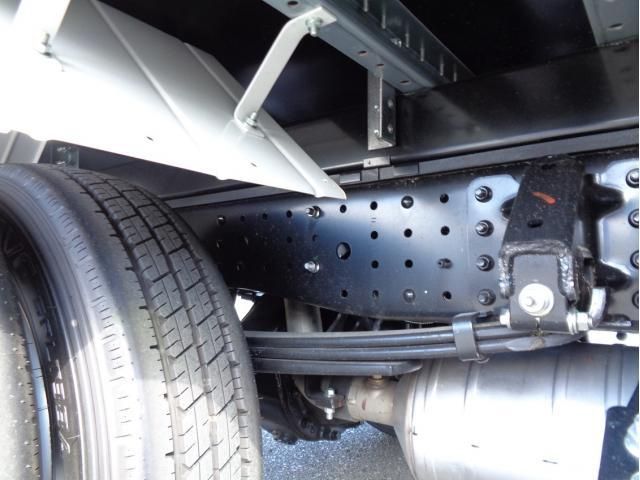 MITSUBISHI CANTER 2024