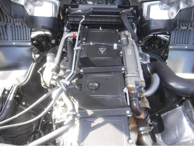 MITSUBISHI FUSOU SUPER GREAT 2023