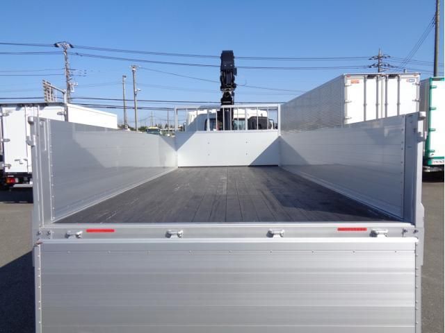 MITSUBISHI FUSOU FIGHTER 2023