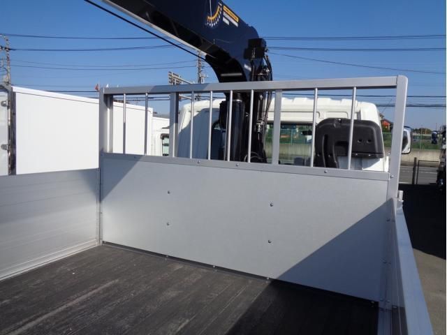 MITSUBISHI FUSOU FIGHTER 2023