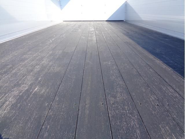 MITSUBISHI FUSOU FIGHTER 2023