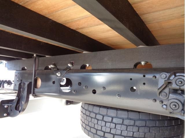 MITSUBISHI FUSOU FIGHTER 2023