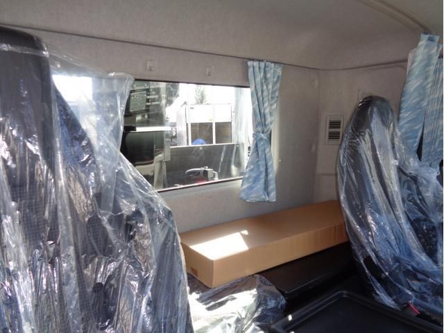 MITSUBISHI FUSOU FIGHTER 2023