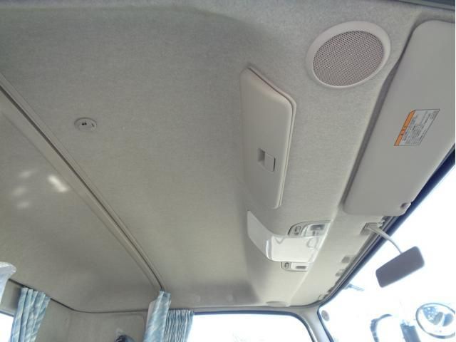 MITSUBISHI FUSOU FIGHTER 2023