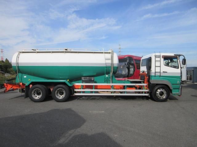 MITSUBISHI FUSOU SUPER GREAT 2013