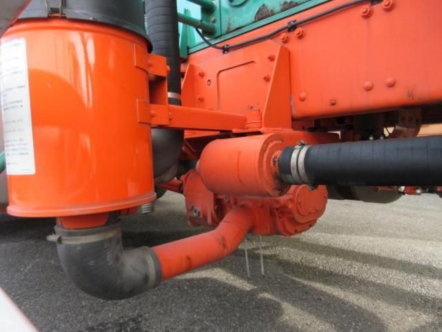 MITSUBISHI FUSOU SUPER GREAT 2013