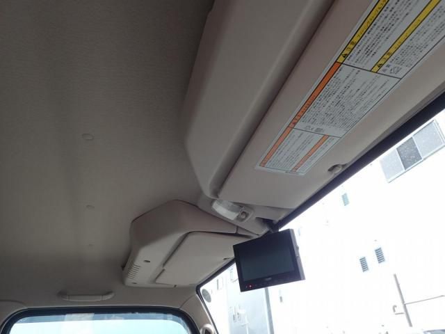 MITSUBISHI CANTER 2024