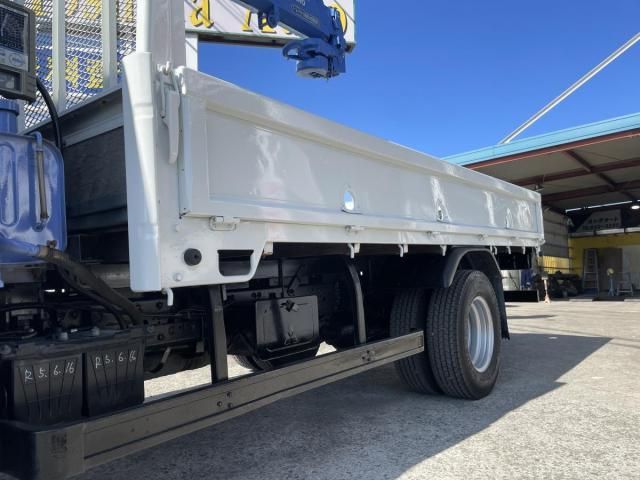 MITSUBISHI CANTER 2006