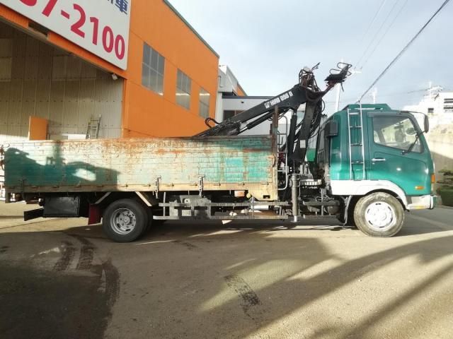 MITSUBISHI FUSOU FIGHTER 2001