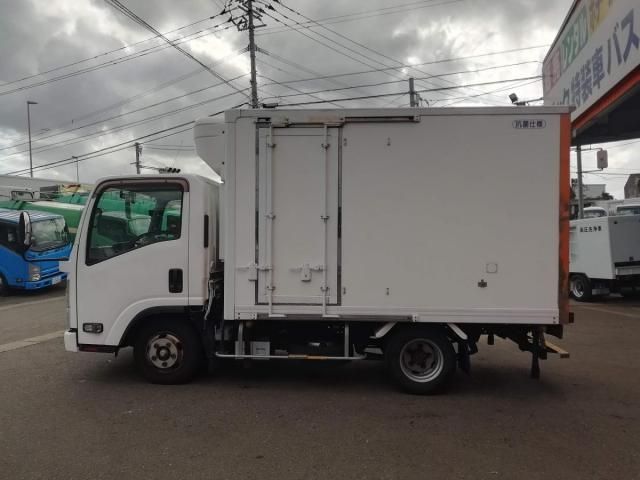 ISUZU ELF 2018