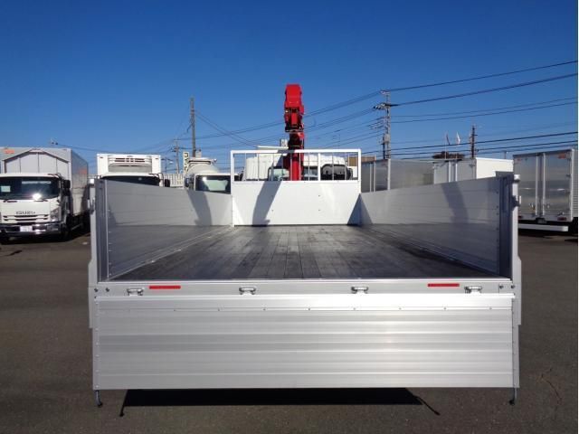 MITSUBISHI FUSOU FIGHTER 2024