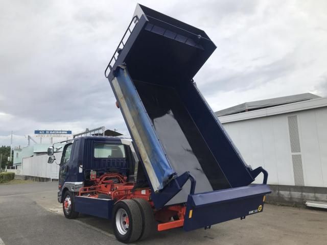 MITSUBISHI FUSOU FIGHTER 2010