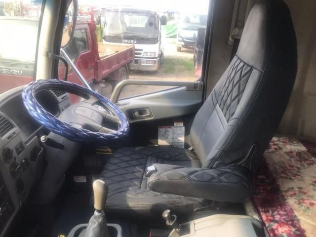 MITSUBISHI FUSOU FIGHTER 2010