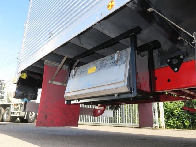 MITSUBISHI FUSOU FIGHTER 2014