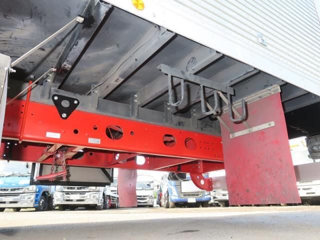 MITSUBISHI FUSOU FIGHTER 2014