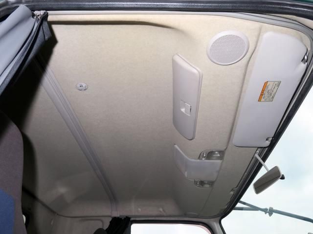 MITSUBISHI FUSOU FIGHTER 2014