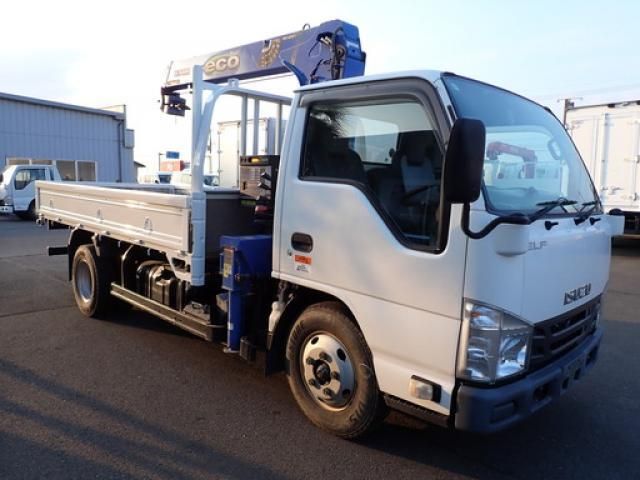 ISUZU ELF 2015