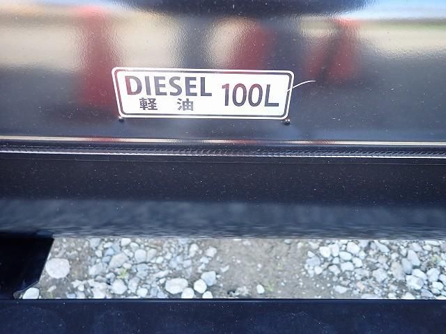 MITSUBISHI CANTER 2025