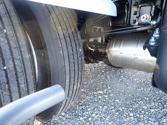 MITSUBISHI CANTER 2025