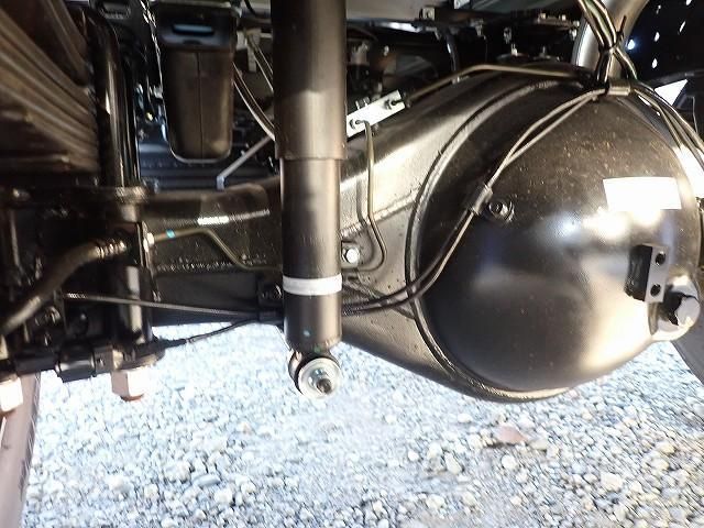 MITSUBISHI CANTER 2025