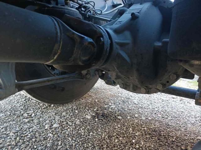 NISSAN DIESEL Quon 2018