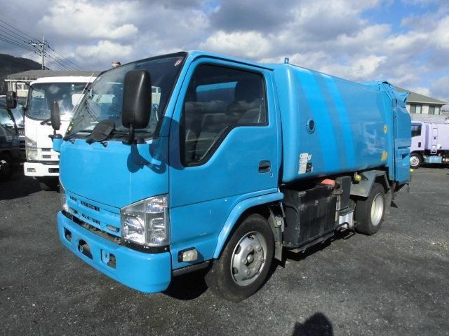ISUZU ELF 2014