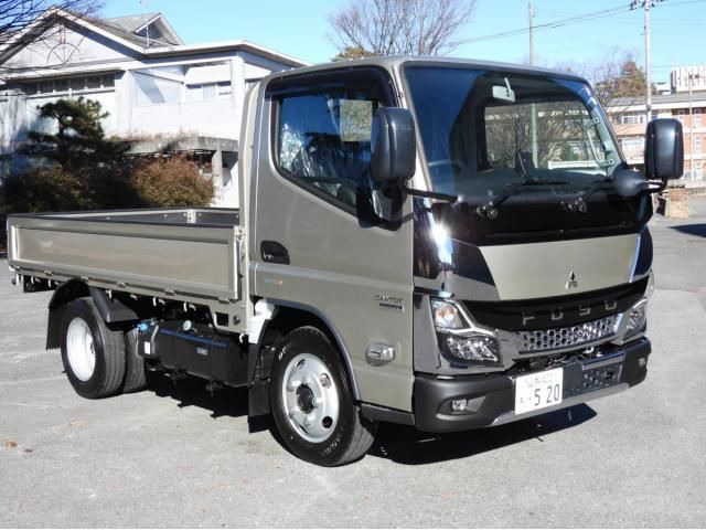 MITSUBISHI CANTER 2024