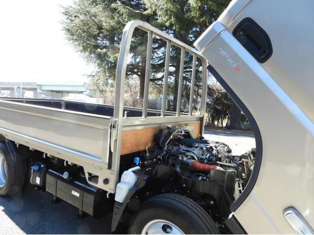 MITSUBISHI CANTER 2024