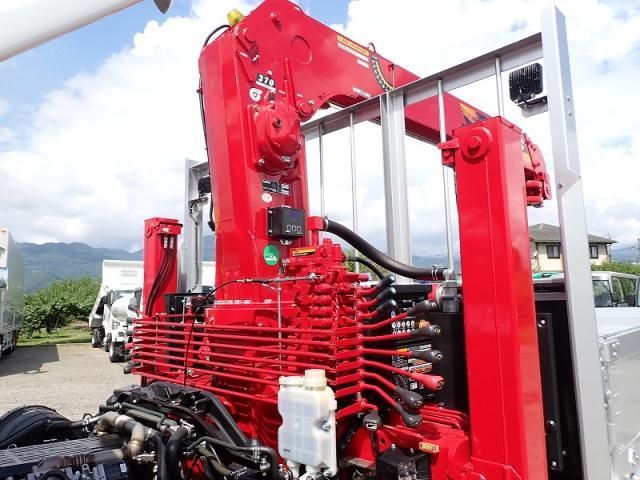 MITSUBISHI FUSOU FIGHTER 2024