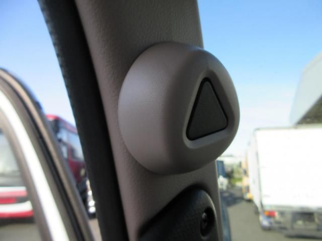 MITSUBISHI CANTER 2024