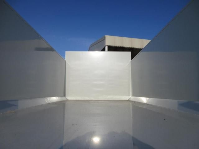 MITSUBISHI CANTER 2024