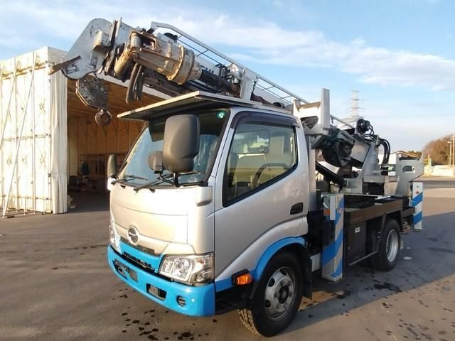 HINO DUTRO 2020