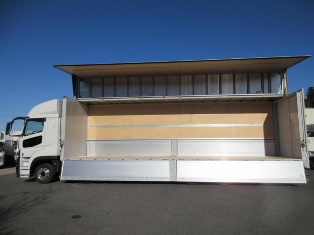 MITSUBISHI FUSOU SUPER GREAT 2024